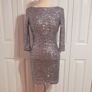 Aqua DRESSES Silver Sequin Above the Knee/Mini Formal Cocktail Party Dress – S